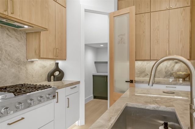 3629 Vilbig Road, Dallas, TX 75212