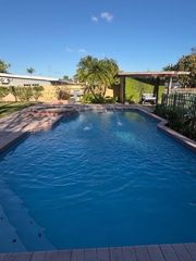 10720 SW 43rd Ln, Miami, FL 33165