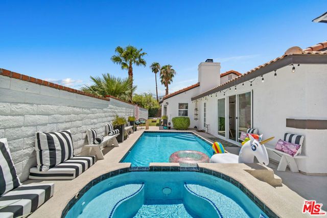 77211 Calle Sonora, La Quinta, CA 92253
