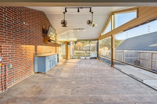 7112 Pleasure Lake Drive, Willis, TX 77318