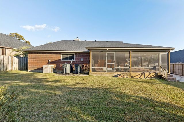 7112 Pleasure Lake Drive, Willis, TX 77318