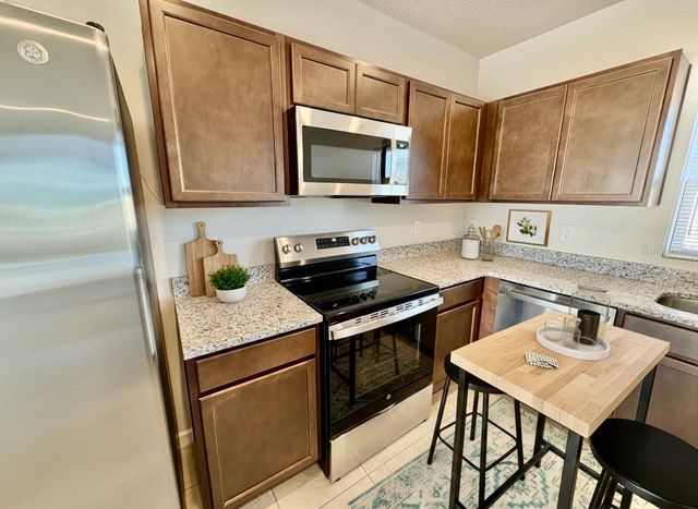 1221 LEXINGTON LANE, Haines City, FL 33844