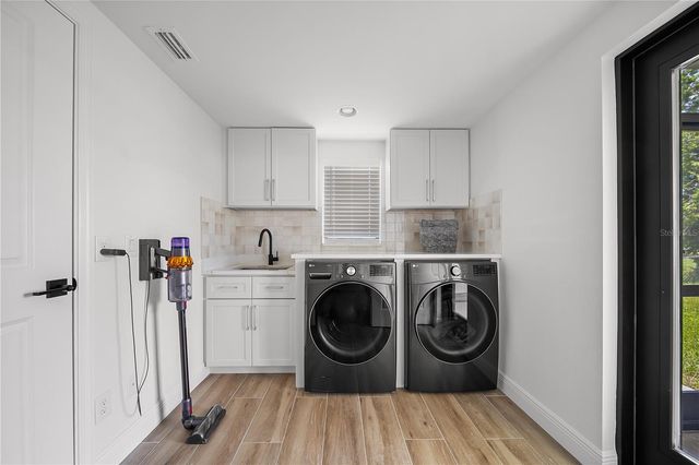 326 RANDOLPH ROAD, Venice, FL 34293