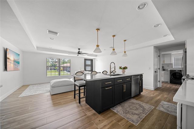 326 RANDOLPH ROAD, Venice, FL 34293