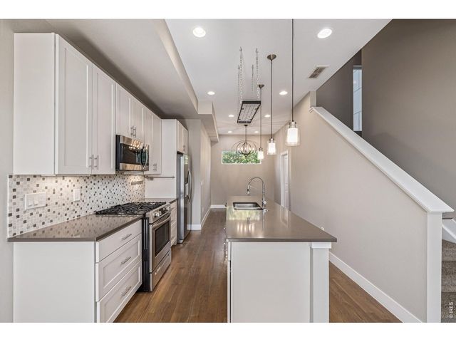 3265 W 17th Ave, Denver, CO 80204