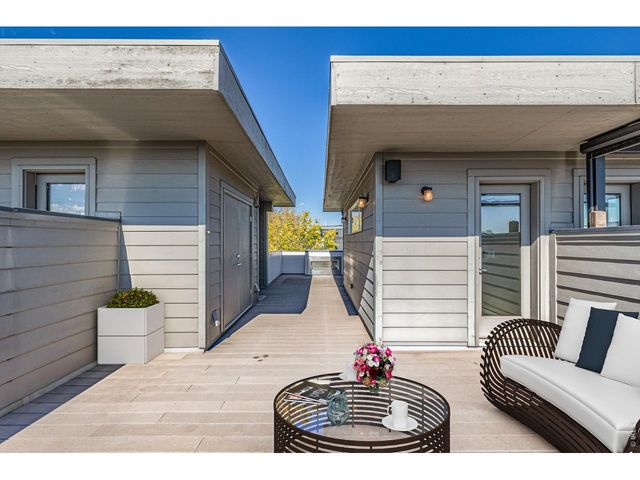 3265 W 17th Ave, Denver, CO 80204