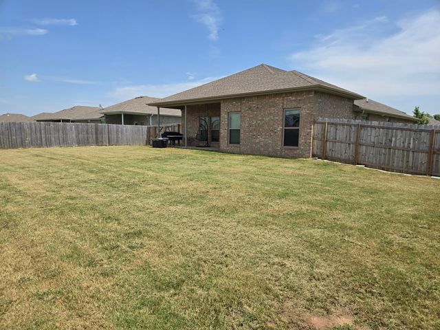 335 Swaden Lane, Webb City, MO 64870