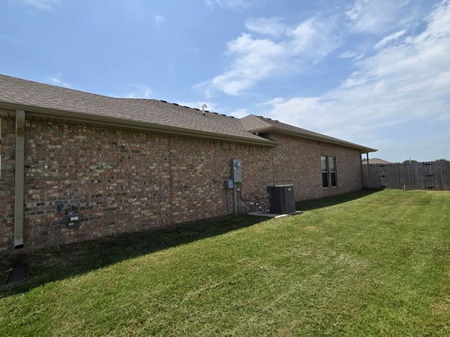 335 Swaden Lane, Webb City, MO 64870