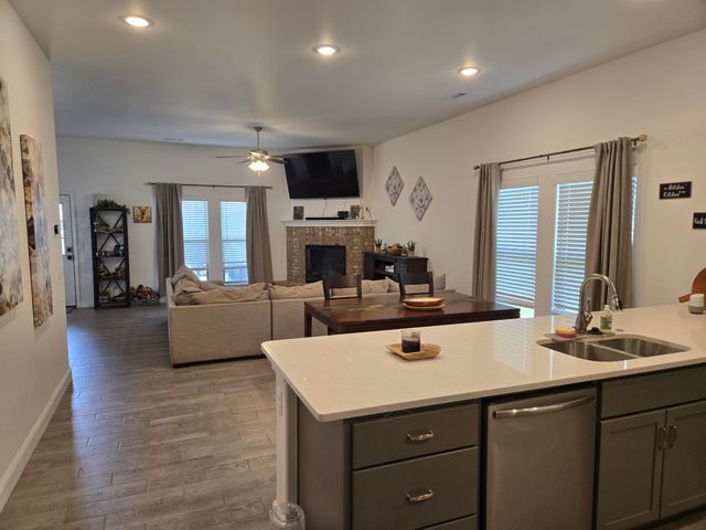 335 Swaden Lane, Webb City, MO 64870