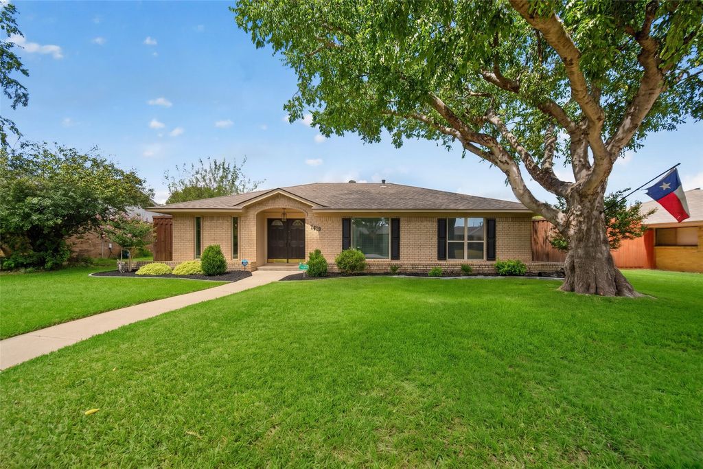 1619 University Drive, Richardson, TX 75081
