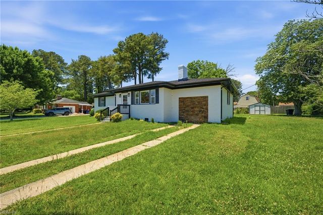 302 Chandler Harper DR, Portsmouth, VA 23701
