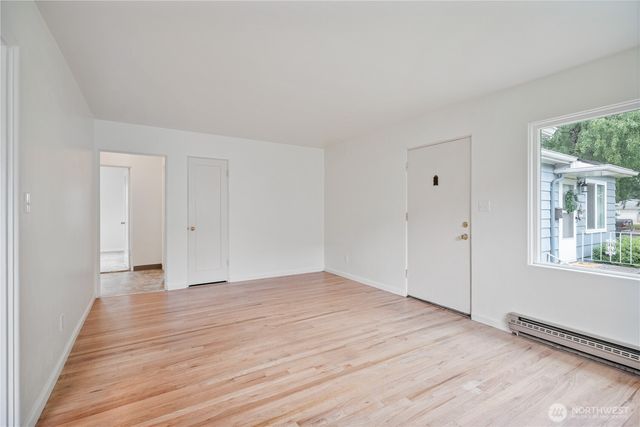 1034 16th Avenue, Longview, WA 98632