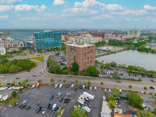 14 Lockwood Drive 5i, Charleston, SC 29401