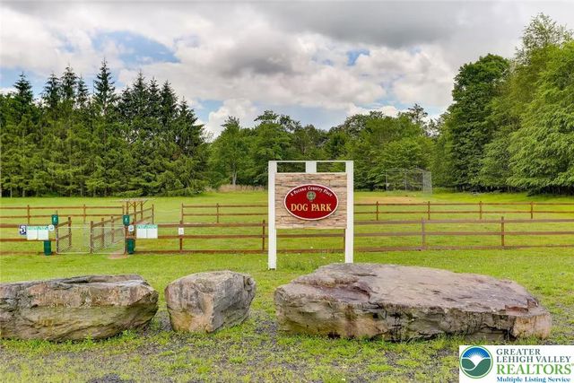 1697 Aspen Terrace, Coolbaugh Twp, PA 18466
