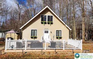 1697 Aspen Terrace, Coolbaugh Twp, PA 18466