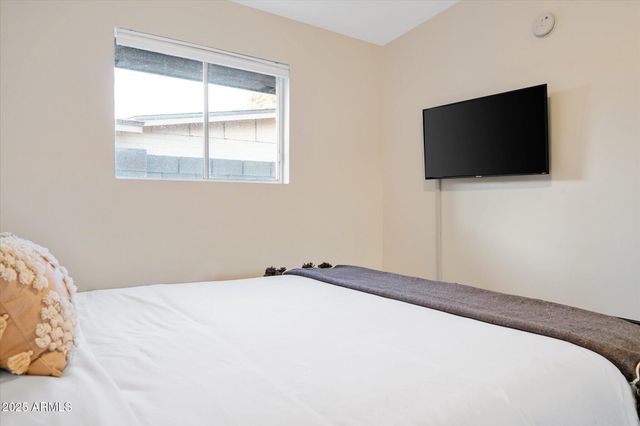 2307 N 51ST Place, Phoenix, AZ 85008