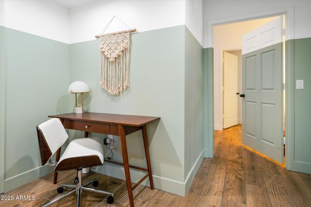 2307 N 51ST Place, Phoenix, AZ 85008