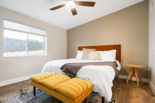 2307 N 51ST Place, Phoenix, AZ 85008