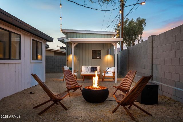 2307 N 51ST Place, Phoenix, AZ 85008