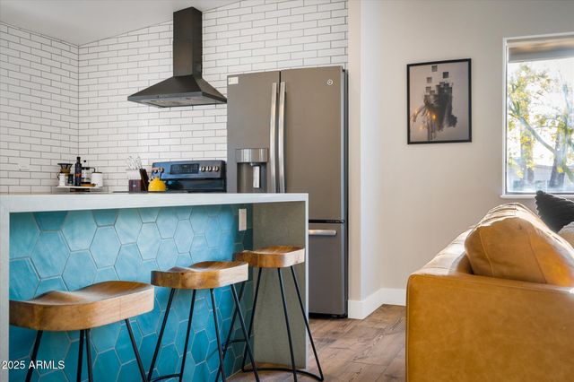 2307 N 51ST Place, Phoenix, AZ 85008