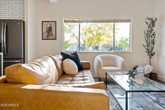 2307 N 51ST Place, Phoenix, AZ 85008