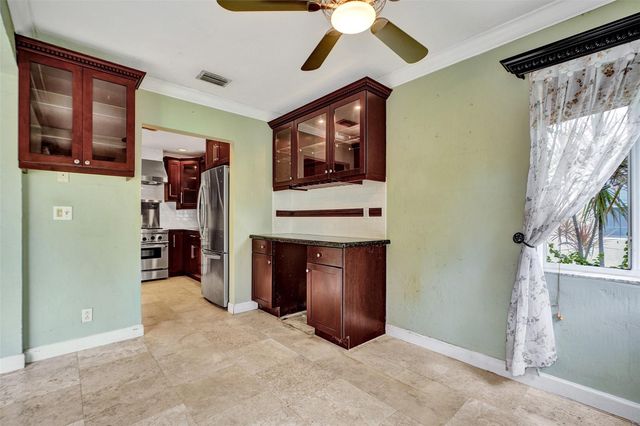 1626 Tyler St, Hollywood, FL 33020