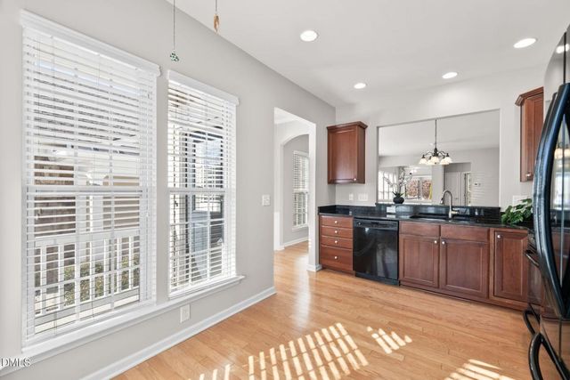 727 Hornchurch Loop, Cary, NC 27519