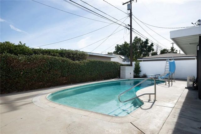 2024 Shipway Avenue, Long Beach, CA 90815