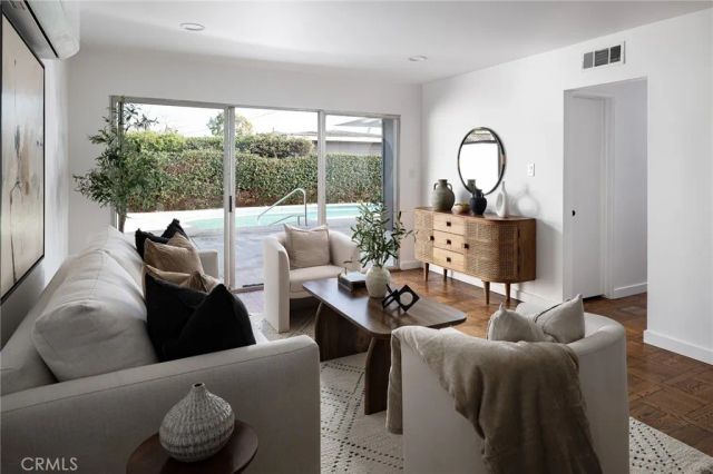 2024 Shipway Avenue, Long Beach, CA 90815