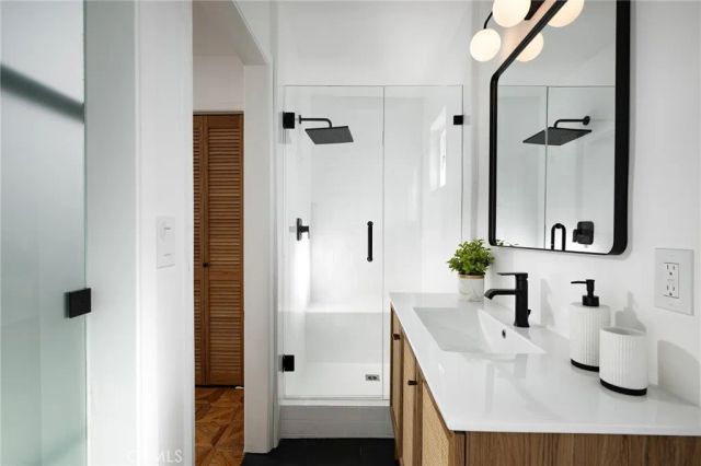 2024 Shipway Avenue, Long Beach, CA 90815