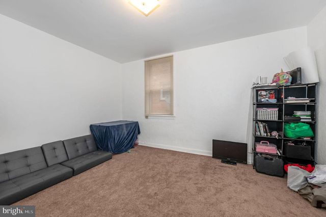 4208 FOOTE ST NE, Washington, DC 20019