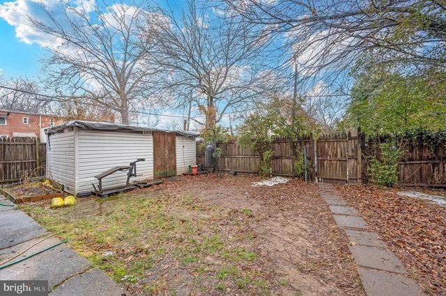 4208 FOOTE ST NE, Washington, DC 20019