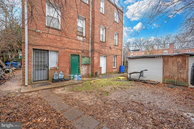 4208 FOOTE ST NE, Washington, DC 20019