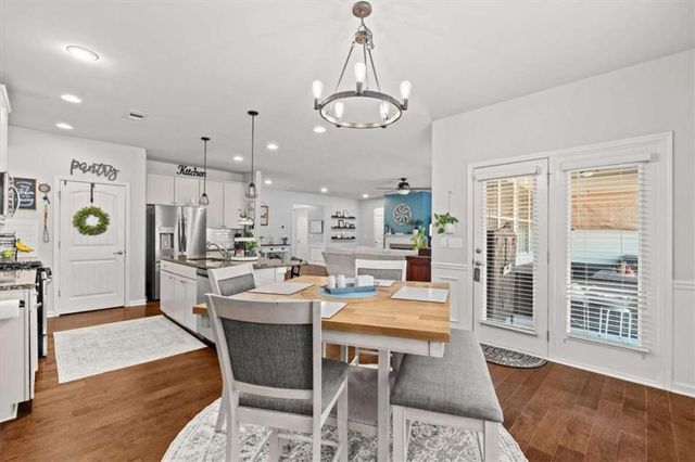 2028 Creekhead Drive, Villa Rica, GA 30180