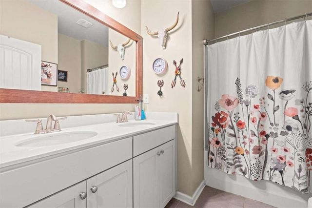 2028 Creekhead Drive, Villa Rica, GA 30180