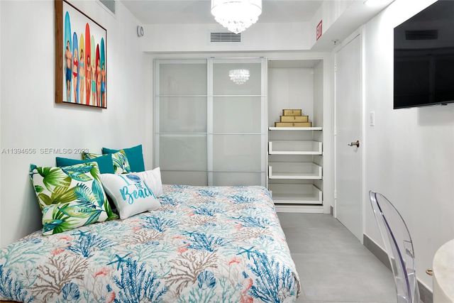 4001 S Ocean Drive 14H, Hollywood, FL 33019