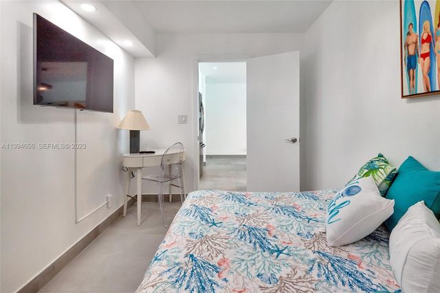 4001 S Ocean Drive 14H, Hollywood, FL 33019