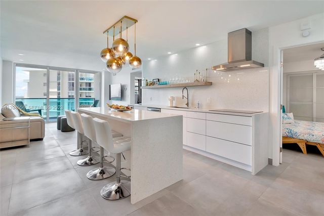 4001 S Ocean Drive 14H, Hollywood, FL 33019