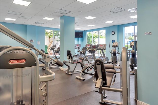 4001 S Ocean Drive 14H, Hollywood, FL 33019