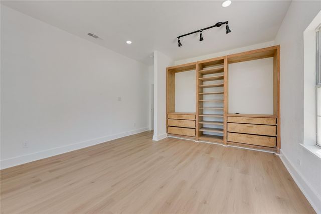 506 N Lancaster Avenue 506A, Dallas, TX 75203