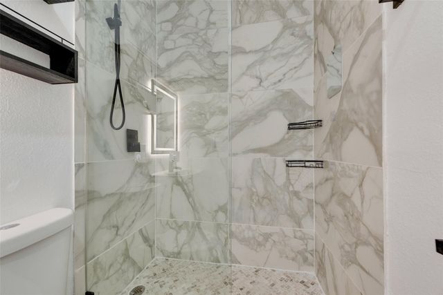 506 N Lancaster Avenue 506A, Dallas, TX 75203