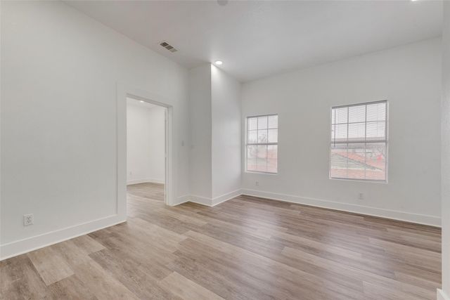 506 N Lancaster Avenue 506A, Dallas, TX 75203