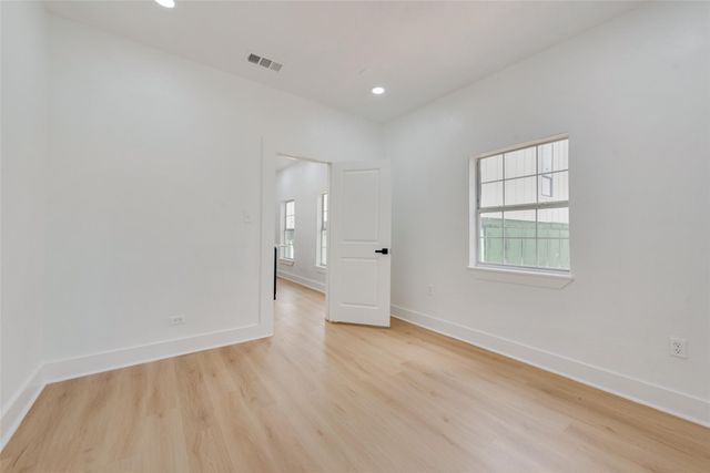 506 N Lancaster Avenue 506A, Dallas, TX 75203
