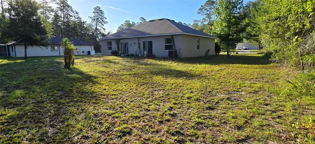 64 VILLAGE CENTER DRIVE, Homosassa, FL 34446