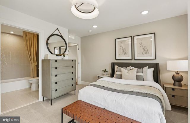 15494 EMERALD WAY, Haymarket, VA 20169