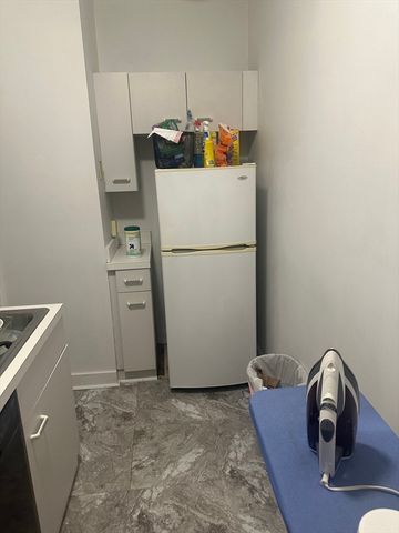 9 Colborne Road 11, Boston, MA 02135