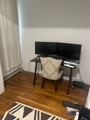 9 Colborne Road 11, Boston, MA 02135