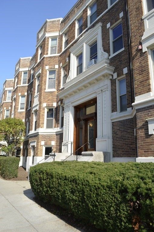 9 Colborne Road 11, Boston, MA 02135