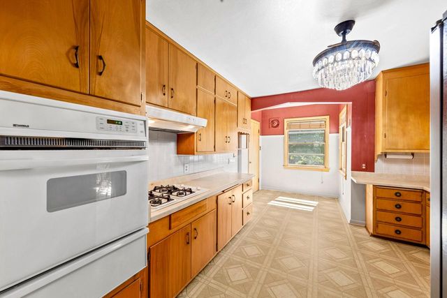1972 S 90th STREET, West Allis, WI 53227