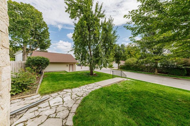 1972 S 90th STREET, West Allis, WI 53227